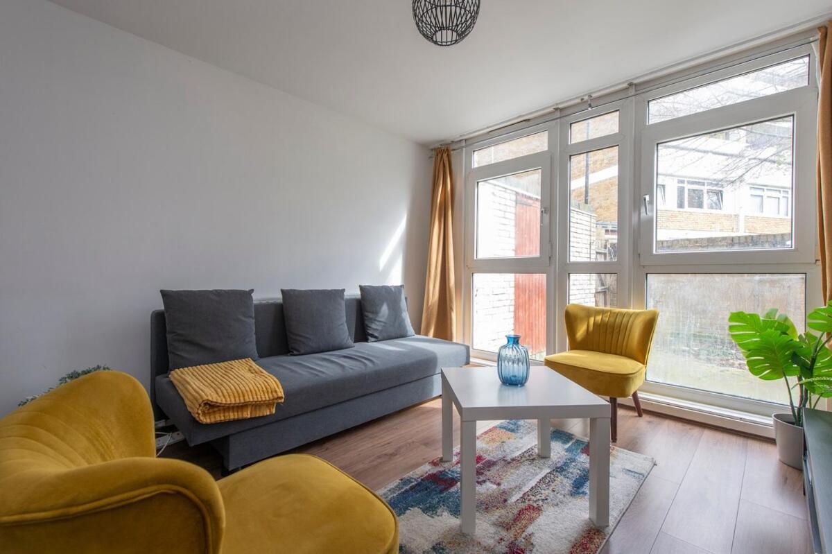 Lovely 2-Bed 20 Mins To Central לונדון מראה חיצוני תמונה